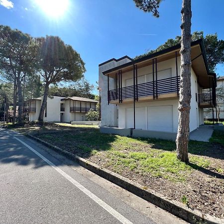 Prassitele Apartments Lignano Sabbiadoro Buitenkant foto